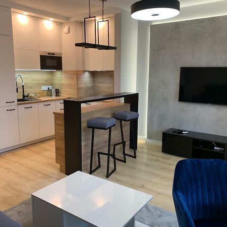 Apartamento Apartament Studio Z Widokiem Na Odre Bulwary Ksiazece Breslavia Exterior foto